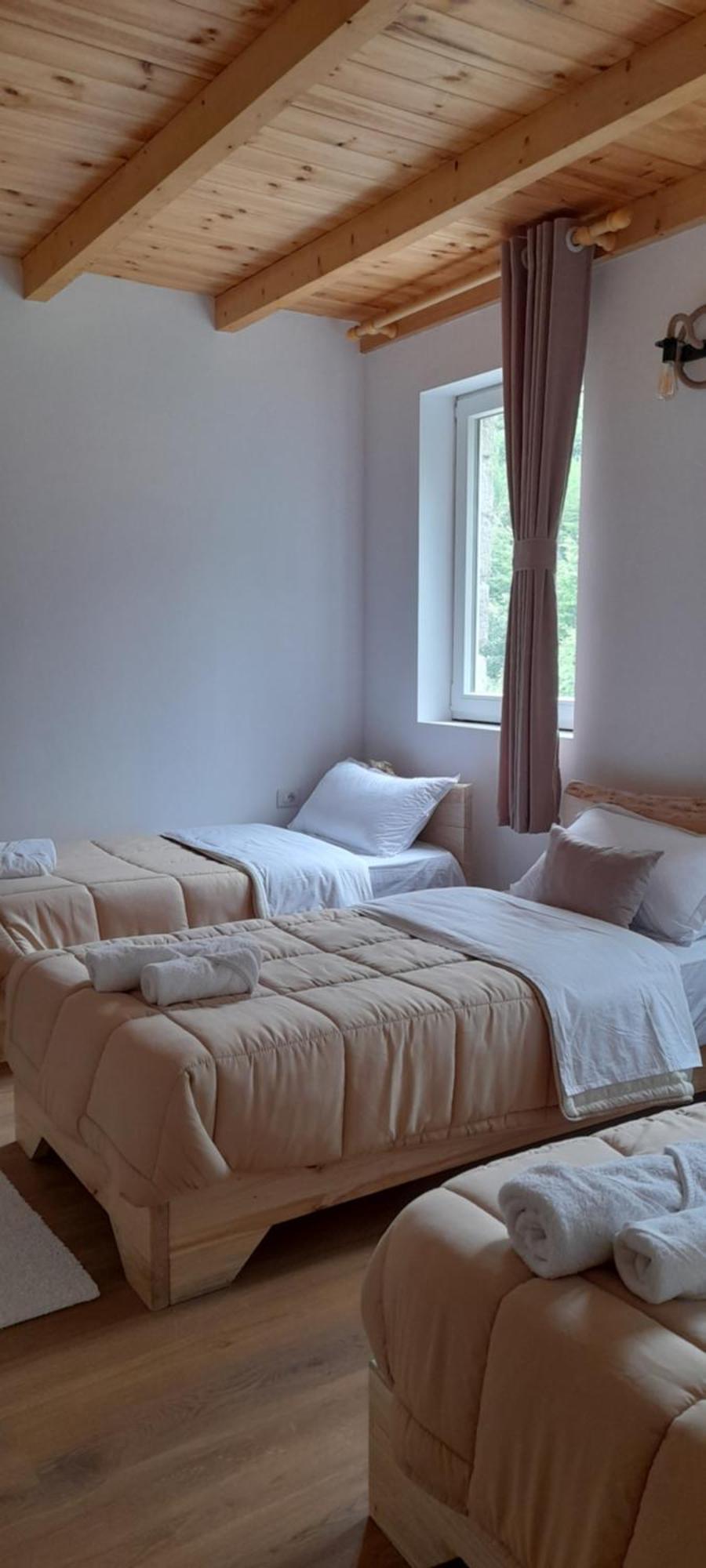 Guesthouse Dritan Tethorja Theth Δωμάτιο φωτογραφία