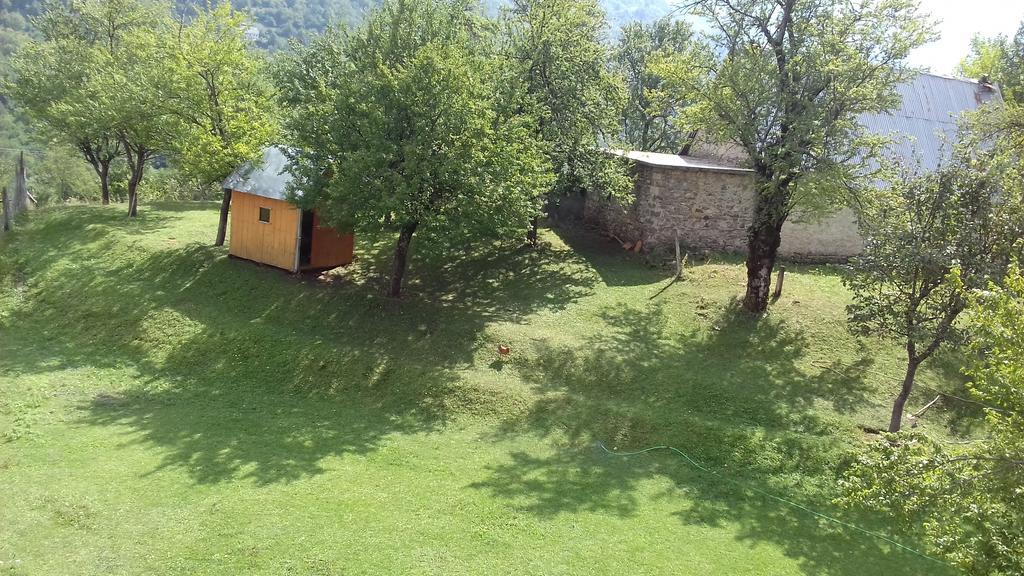 Guesthouse Dritan Tethorja Theth Εξωτερικό φωτογραφία