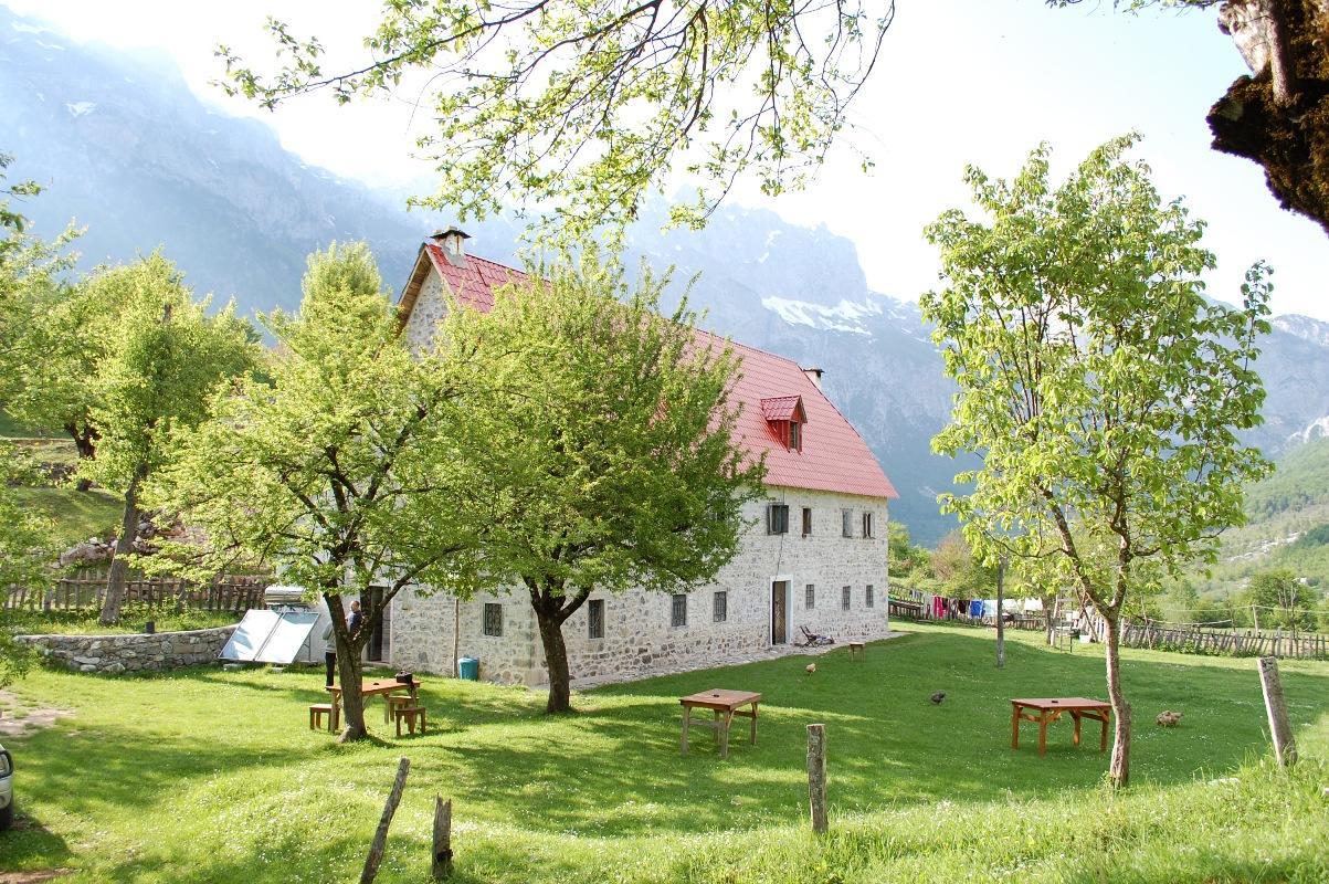 Guesthouse Dritan Tethorja Theth Εξωτερικό φωτογραφία